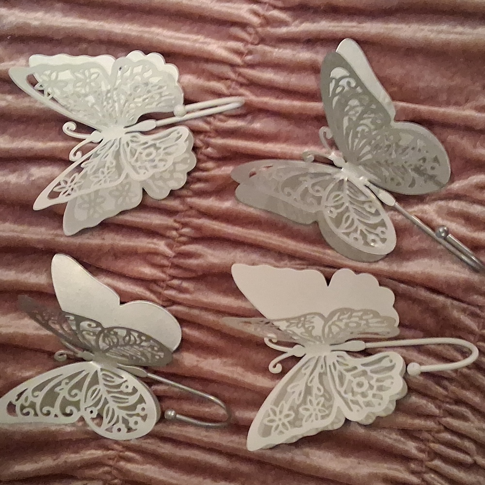 Wall Hanging Butterflies With Hooks Silver & White New